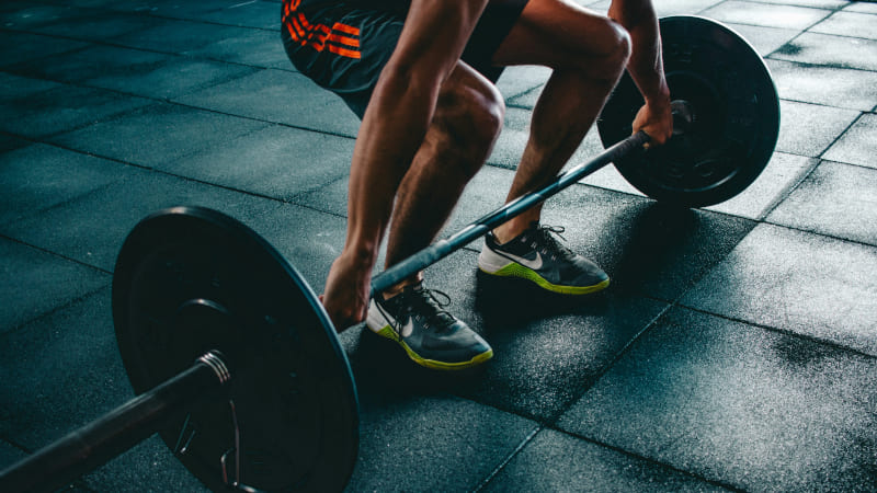 Strength training with dumbbells
